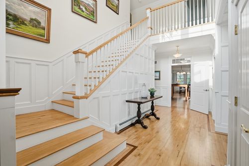 132 Point View Dr, Shelburne, VT, 05482-4436 | Card Image