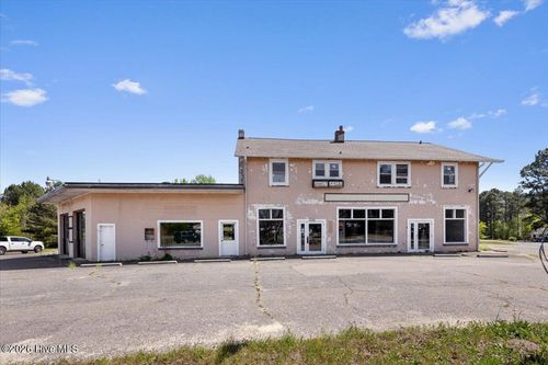 3196 Vass Carthage Rd, Whispering Pines, NC, 28327-7266 | Card Image