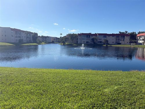 apt-106-2900 W Sunrise Lakes Dr, Sunrise, FL, 33322-1601 | Card Image