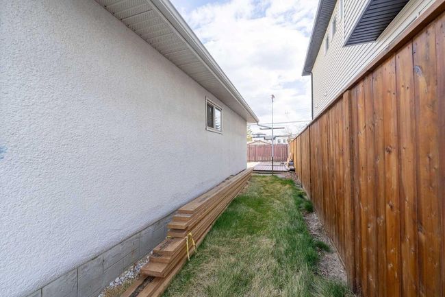 8531 47 Ave Nw, House other with 3 bedrooms, 2 bathrooms and 2 parking in Calgary AB | Image 31