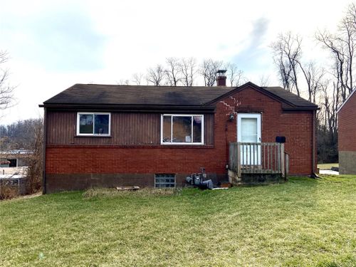 3132 Orris Rd, North Versailles, PA, 15137-2214 | Card Image