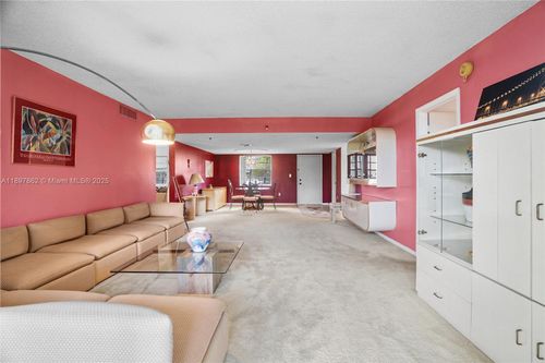 a-3940 Inverrary Blvd, Lauderhill, FL, 33319-4347 | Card Image