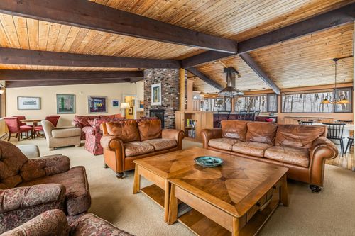 13 Windtree Rd, Winhall, VT, 05340 | Card Image