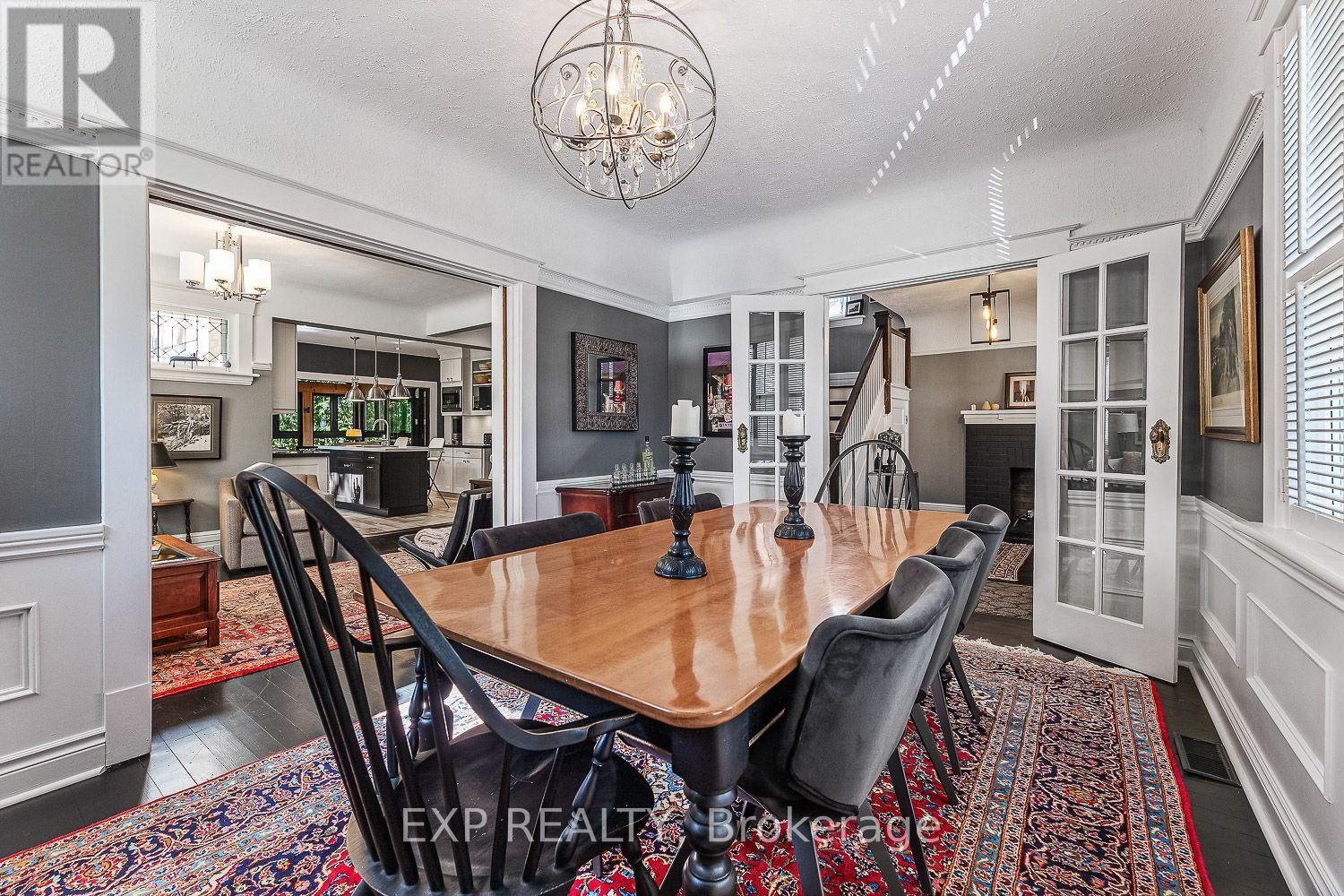 Residential in Newmarket (Central Newmarket) 5