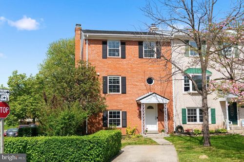 13703 Penwith Ct, Chantilly, VA, 20151-3436 | Card Image