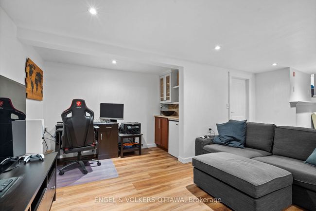 797 Hamlet Rd, House other with 2 bedrooms, 2 bathrooms and 2 parking in Ottawa ON | Image 29
