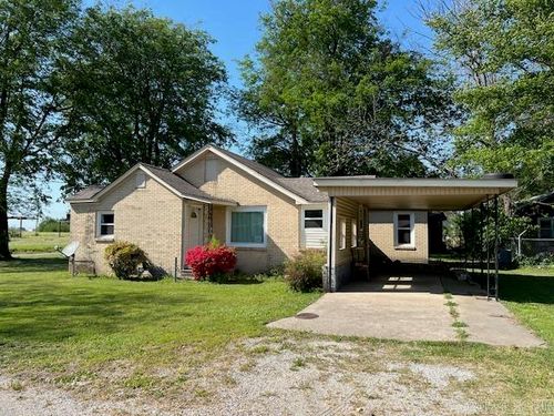 110 Ryerson St, Leachville, AR, 72438-9776 | Card Image