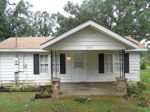12015 Rainwood Rd, Little Rock, AR, 72212-3915 | Card Image