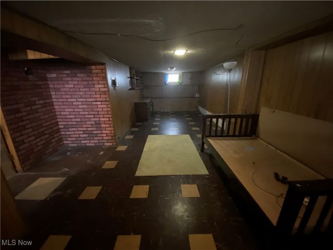 BASEMENT REC ROOM | Image 41