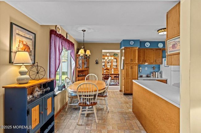 18 Sweetbriar Trl, House other with 4 bedrooms, 3 bathrooms and null parking in Howell NJ | Image 15