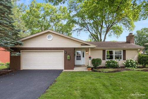 441 Tupelo Ave, Naperville, IL, 60540-7829 | Card Image