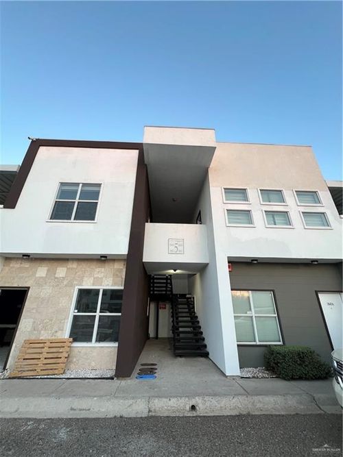 250b-4217 Colbath Ave, McAllen, TX, 78503-8522 | Card Image