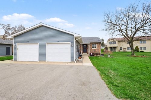 4549 N Valley Drive Ne, Grand Rapids, MI, 49525 | Card Image