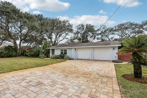 409 17th St, St Augustine, FL, 32084-1516 | Card Image