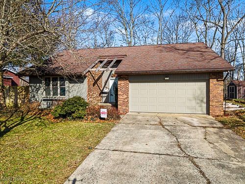 60 Teri Ln, Little Hocking, OH, 45742-9608 | Card Image