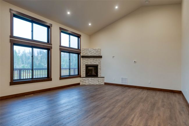 29 Bear Paw Loop, House other with 5 bedrooms, 3 bathrooms and null parking in Bigfork MT | Image 7