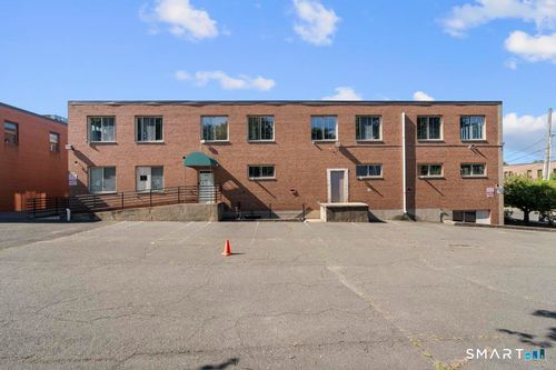 621 Farmington Ave, Hartford, CT, 06105-2903 | Card Image