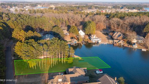 155 Pembroke Cir, Madison, MS, 39110-7903 | Card Image