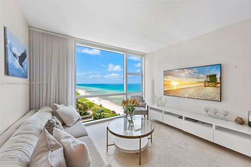 1215-6801 Collins Ave, Miami Beach, FL, 33141-3243 | Card Image