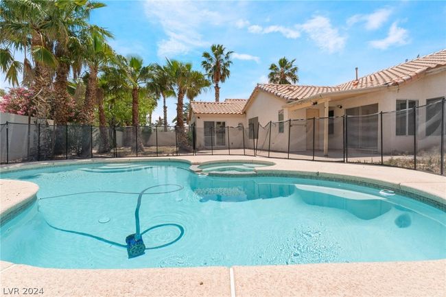 5912 Hollowridge Road, House other with 3 bedrooms, 2 bathrooms and null parking in North Las Vegas NV | Image 47