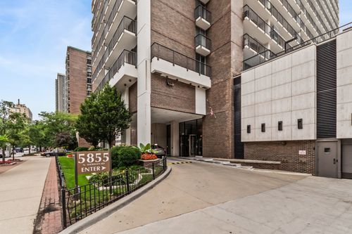 6g-5855 N Sheridan Road, Chicago, IL, 60660 | Card Image