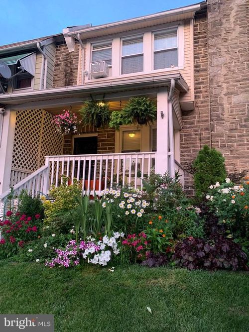 248 E Queen Ln, PHILADELPHIA, PA, 19144-1726 | Card Image