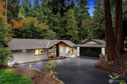 4278 137th Ave Ne, Bellevue, WA, 98005-1124 | Card Image