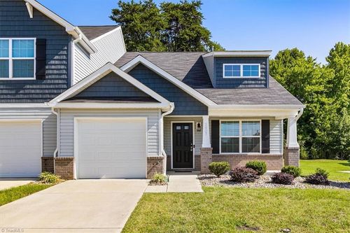 3807 Copperfield Ct, High Point, NC, 27265-8423 | Card Image