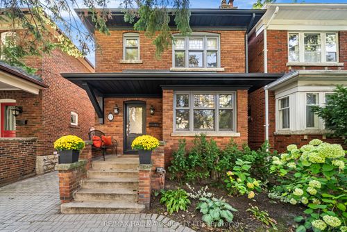 24 Ronan Avenue, Toronto, ON, M4N2X9 | Card Image
