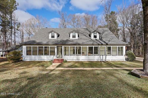 313 Le Bourgeois Ln, Brandon, MS, 39047-7504 | Card Image