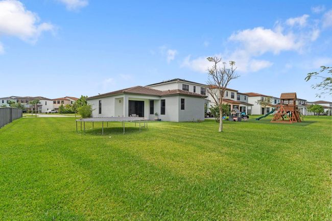 16450 Sandy Shore Dr, House other with 2 bedrooms, 2 bathrooms and null parking in Westlake FL | Image 26
