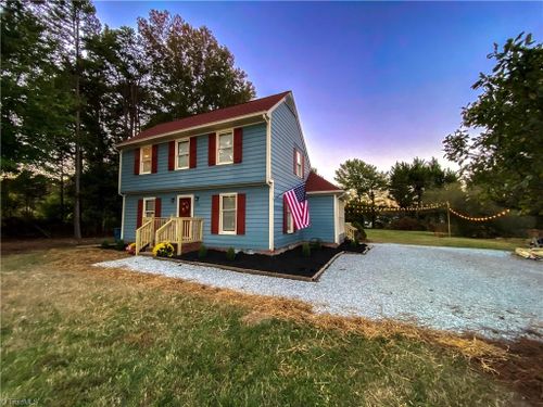 3601 Fieldview Rd, Pleasant Garden, NC, 27313-8204 | Card Image