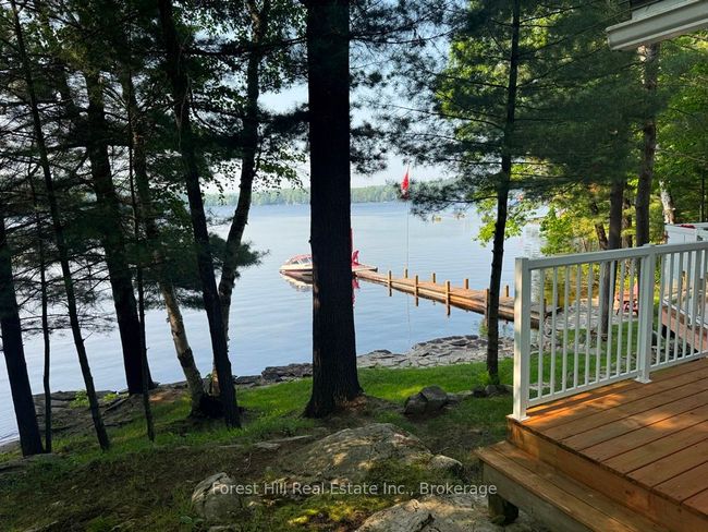 1131 Buckslide Rd, House other with 3 bedrooms, 1 bathrooms and 6 parking in Algonquin Highlands ON | Image 4