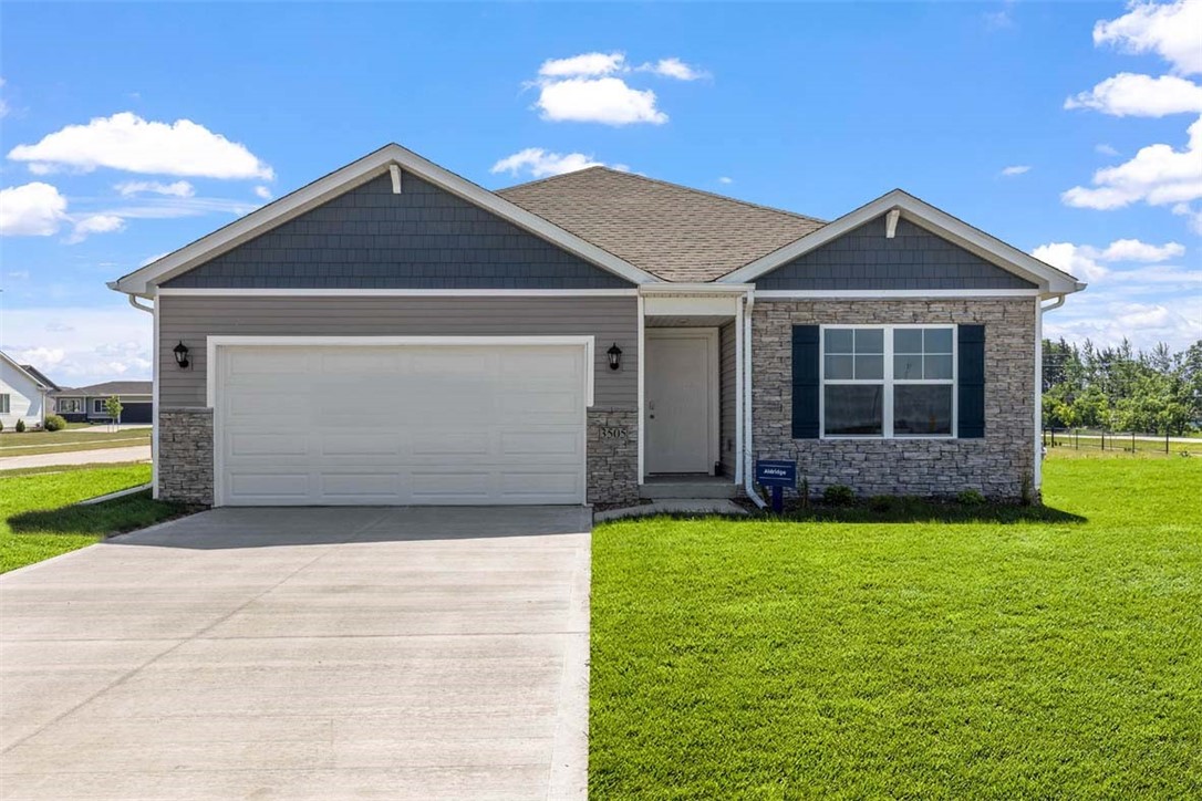 Elkhorn St, Mitchellville, IA 50169