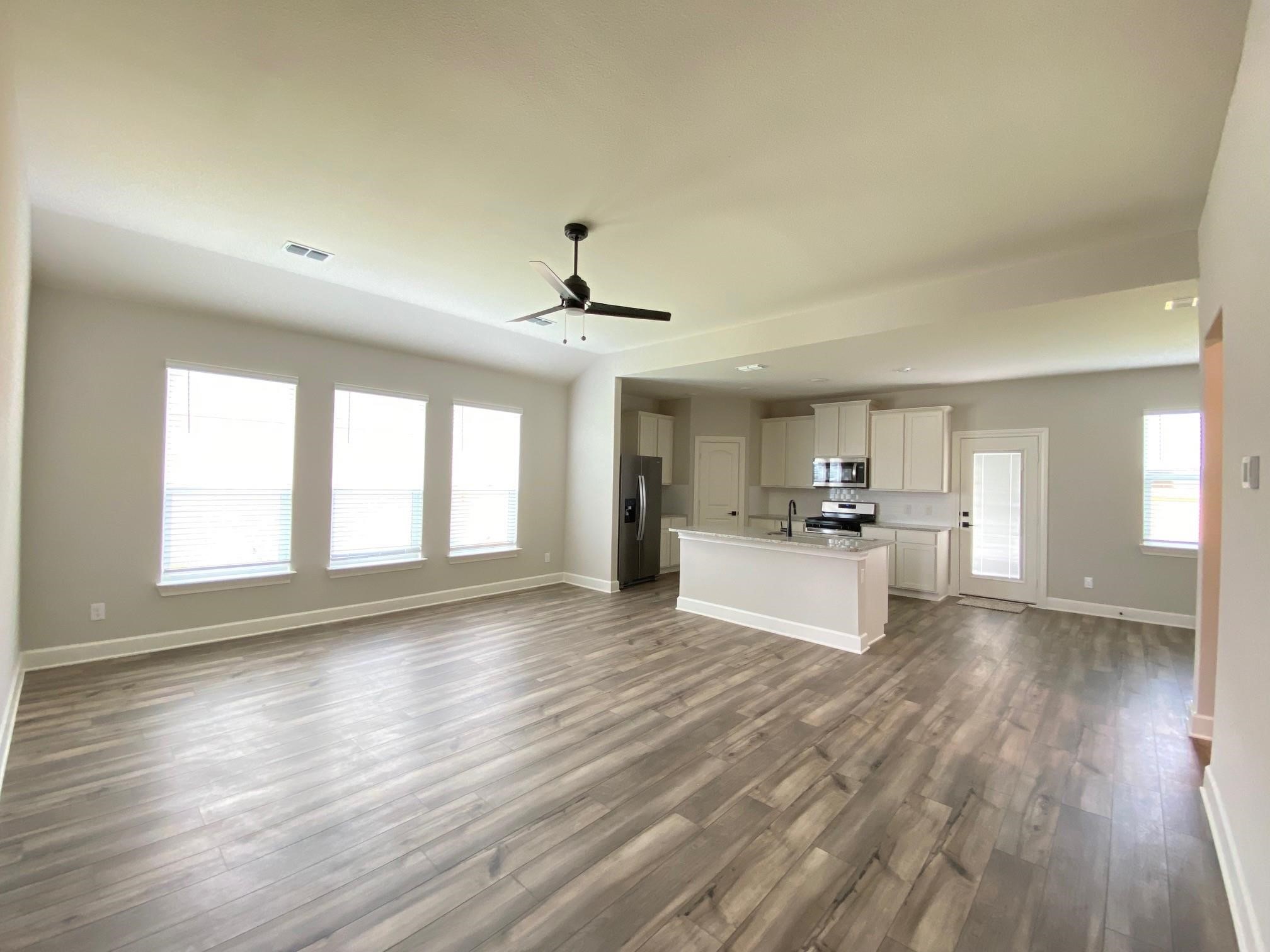 Residential Lease in Anna 3