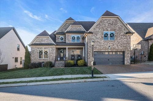 115 Shady Hollow Dr, Mount Juliet, TN, 37122-7840 | Card Image