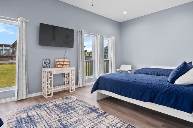 1819 Bay Shore Dr, House other with 3 bedrooms, 3 bathrooms and null parking in Rockport TX | Image 34
