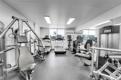 apt-210-919 Hillcrest Dr, Hollywood, FL, 33021-7856 | Card Image
