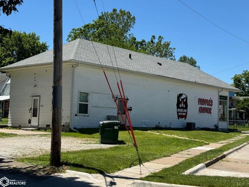 1200 S Central Ave, Burlington, IA, 52601-3830 | Card Image