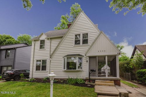 2336 Cheltenham Rd, Toledo, OH, 43606-3232 | Card Image