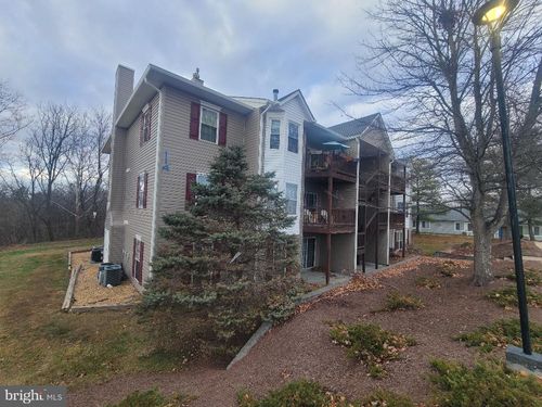 2-114 Timberlake Ter, STEPHENS CITY, VA, 22655 | Card Image