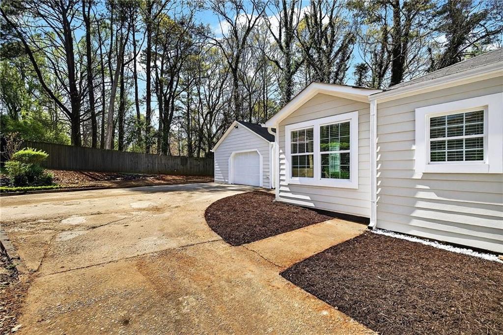 Residential Lease in Decatur 4