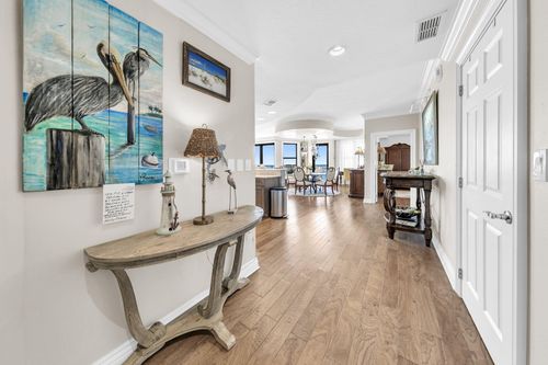 w325-10 Harbor Blvd, Destin, FL, 32541-7374 | Card Image