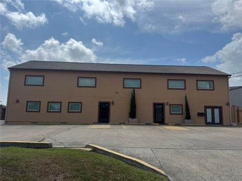 5902 Kostoryz Rd, Corpus Christi, TX, 78415-2400 | Card Image