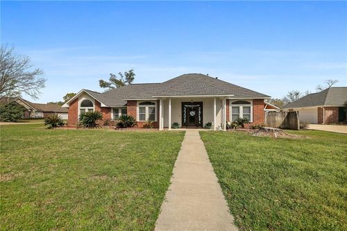 18055 Bradford Dr, Hammond, LA, 70403-0269 | Card Image