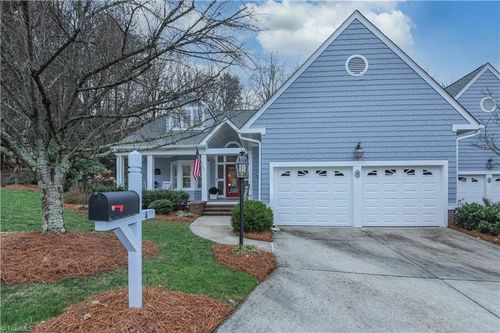 4 Sommerton Ct, Greensboro, NC, 27408-3847 | Card Image