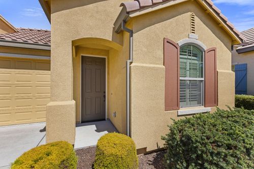 1377 Volonne Dr, Roseville, CA, 95747-3517 | Card Image