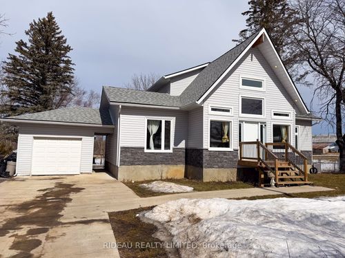 168 Main St, Seeleys Bay, ON, K0H2N0 | Card Image