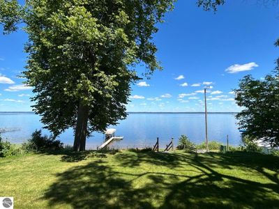 5536 W Houghton Lake Drive, House other with 3 bedrooms, 1 bathrooms and null parking in Houghton Lake MI | Image 3