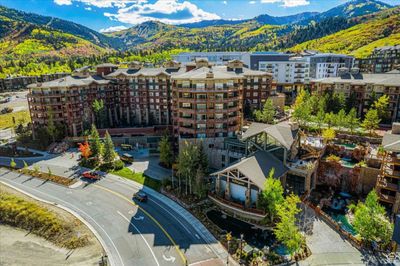 Aerial view with a mountain view | Image 3